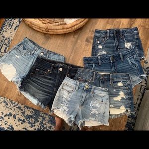 Bundle of 00 shorts (American eagle and Hollister)